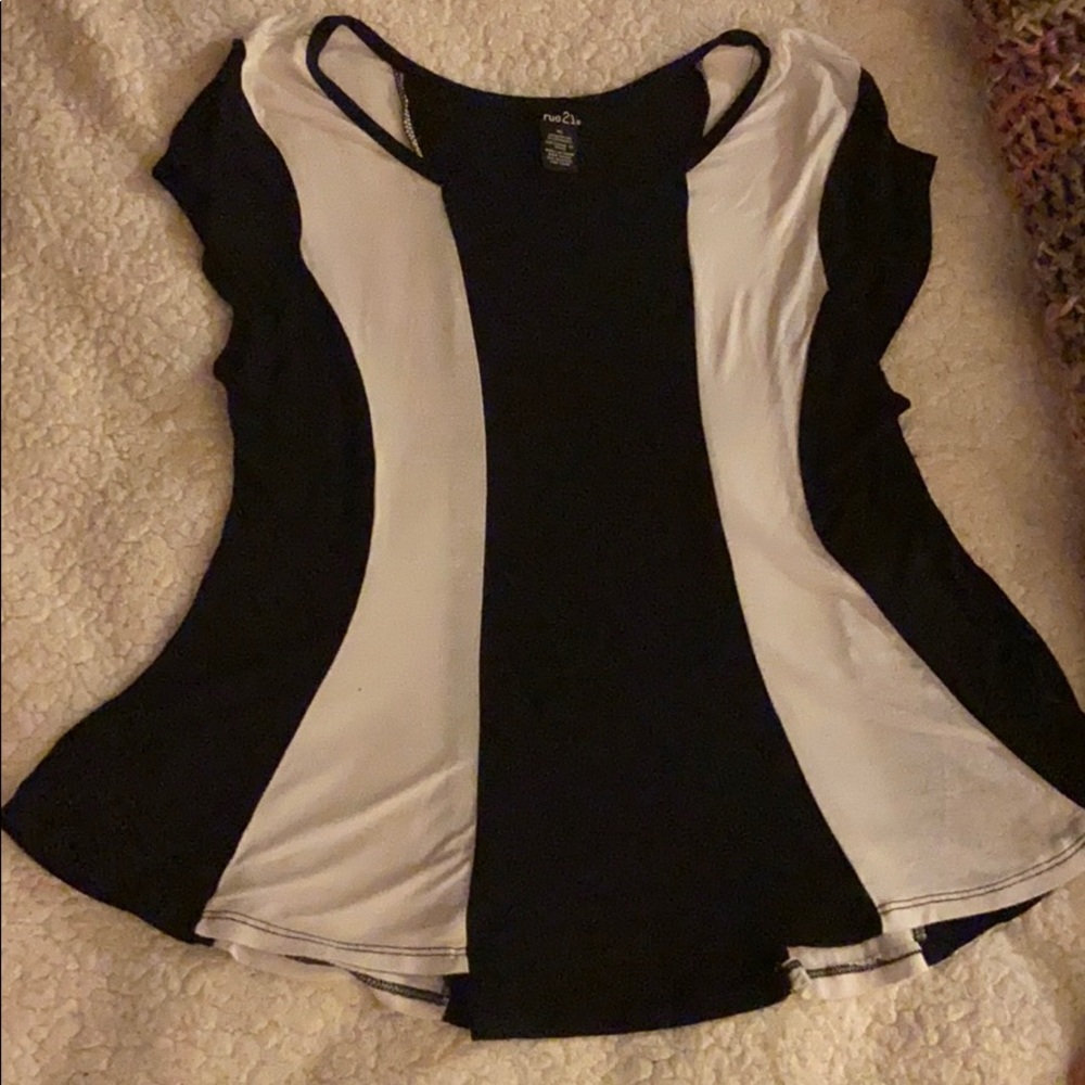 Rue 21 soft tee